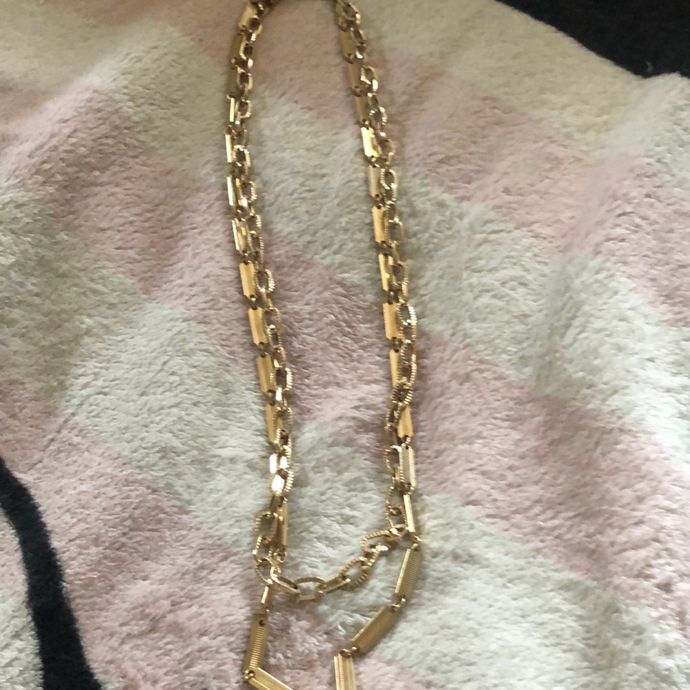 Elegant Gold Chain Necklace